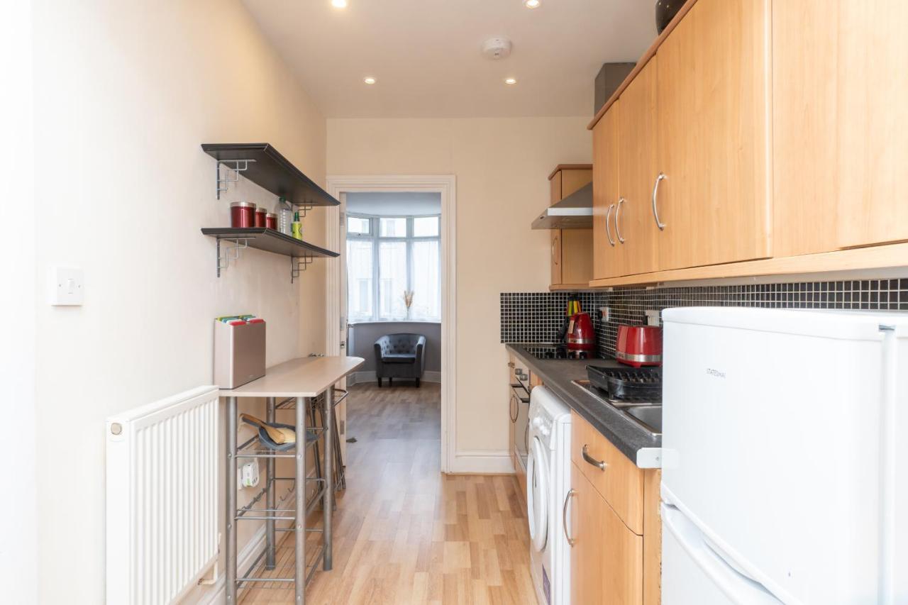 בריסטול Spacious 2 Bed Southville Flat Near Harbourside מראה חיצוני תמונה